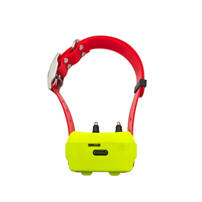 4G Pet Tracker Hound GPS Collar in red, back view showing the GPS tracker unit
