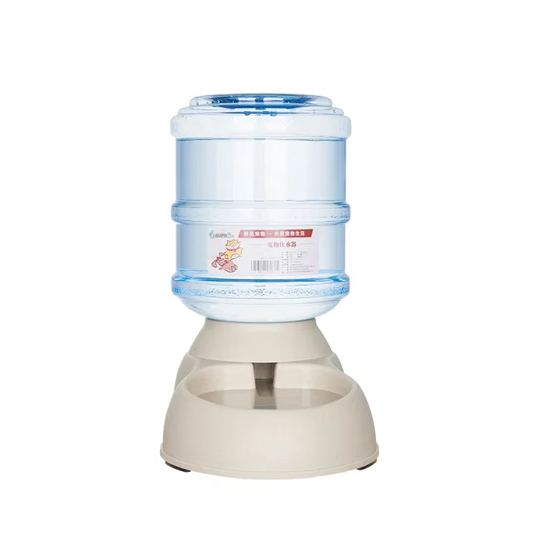 Automatic Gravity Water Dispenser in beige, 3.75L capacity for dogs and cats